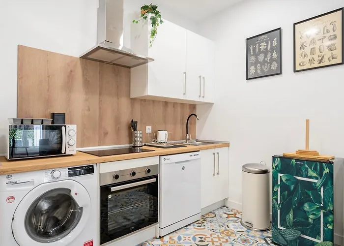 For You Rentals Elegante Y Bonito Apartamento Temporal En El Corazon De Madrid Inf1C